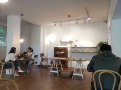 大堂-MAISON门前杂货店