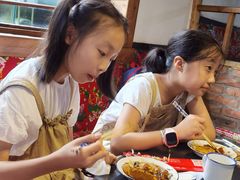 -缘福乡村铁锅炖民宿(八达岭店)
