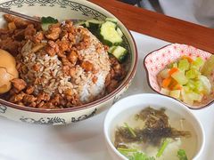 菊儿人家卤肉饭-菊儿人家·北京胡同菜(南锣鼓巷店)