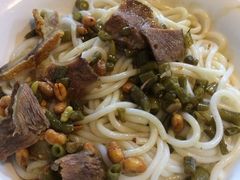 -牛八宝桂林米粉(八里庄店)