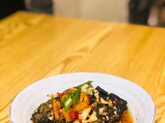-双燕楼·手工馄饨·汤面小吃(世纪汇店)