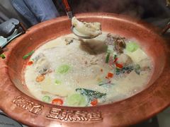 豆浆一锅鲜-佬麻雀·剁椒鱼头(京基KK One店)