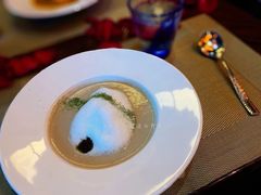 黑松露野菌浓汤-YUE·6·西式融合餐厅(外滩六号店)