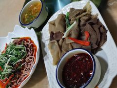 过桥毛肚-洪霞餐馆