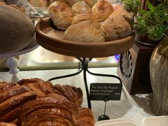 -BUTTERFUL&CREAMOROUS 黄油与面包(西单大悦城店)