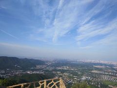 -鬼笑石后山停车场