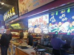 自助取餐区-八一好吃街·高品美食广场