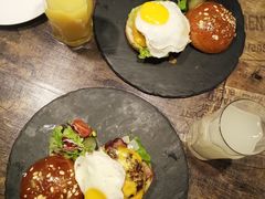 -HIGH FIVE哈福手工汉堡(桂林路店)