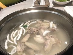 -狐狸爱上椰子鸡(滨江星光大道店)