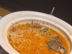 -爱碗亭·鲜炒湖南菜(壹城中心店)