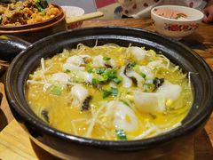 -有红鸡毛店·砂锅菜(抚琴夜市店)