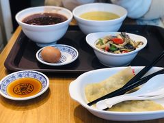 什锦蘑菇盖饭-老家肉饼(永泰庄店)