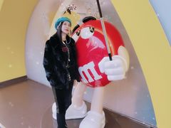 -m豆巧克力世界(上海世茂广场店)