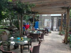 露天位-又见炊烟私房菜(敬亭路店)