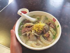 -潮镇老尾牛杂(环城西路店)