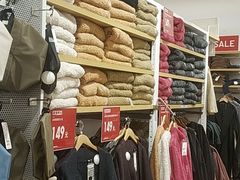 -优衣库(上海虹口龙之梦店)