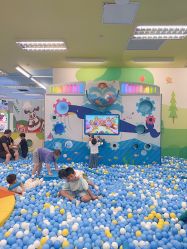 -莫莉幻想儿童乐园(苏州新区永旺店)
