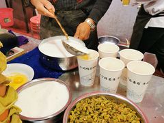 -清真老马家国华牛奶鸡蛋醪糟(正宁路店)