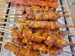 -烤满分·东北烧烤(首经贸店)