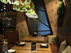 -春天里·老街坊餐厅(港隆广场店)