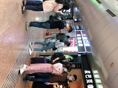 -星巴克(北京西站5号候车室)