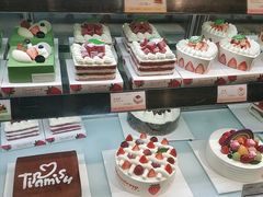 -罗森尼娜(德思勤店)