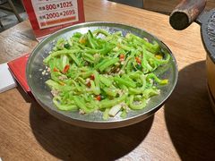 -聚鑫朋酸菜肥肠(文艺路口店)