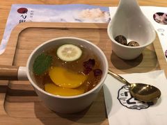 蔓越莓桃胶炖银耳-炖物24章·顺时轻养茶(杭州保利时光里店)