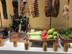 -鱼鲜饭香·招牌汽锅剁椒鱼头王