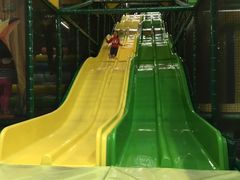 -蒙特利亲子乐园