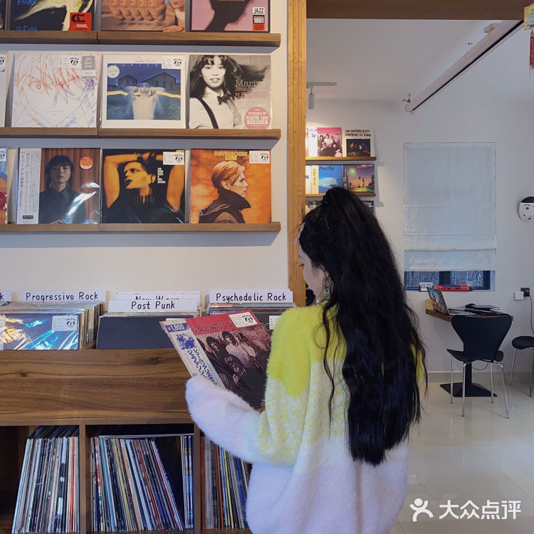 珠海探店｜这家唱片咖啡📀我可以去一百次❕