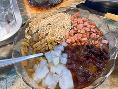 -三番火辣串串香(南市场店)
