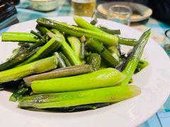 -昱龙大盆牛蛙馆(三兴街总店)