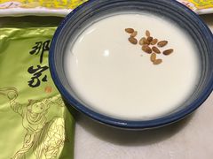 松仁奶酪-那家小馆•北京菜•烤鸭(中关村店)