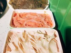 -钢管厂五区小郡肝串串香(奥克斯广场锦城万达店)