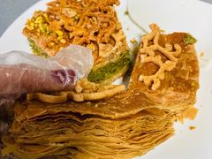 -潮一不贰·法式甜品·生日蛋糕·西式简餐(外滩店)