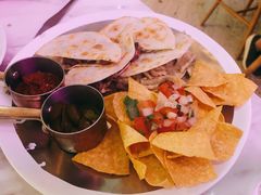 鸡牛双肉芝士墨西哥馅饼-The Rug Cafe(王府中环店)