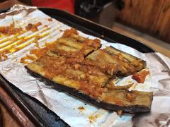 茄子-老东镇啤酒屋海鲜加工·蒸汽海鲜·海鲜烧烤(台东店)