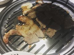 五花肉-本家韩国烤肉(青岛万象城店)