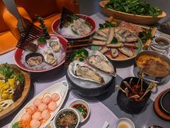 -红鼎豆捞·非遗鲍皇汤火锅(宝丰路店)