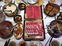 -湊湊火锅·茶憩(南京东路悦荟店)