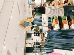 -优衣库(苏州天虹CCMall石路店)