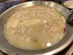 -老来福·非遗酸汤兔(凯旋路店)
