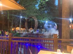 -二荆条·蜀鲜汇城市森林火锅