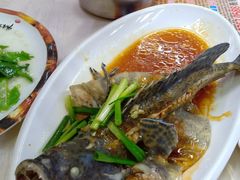 -小辣妹川味海鲜加工店(第一市场椰风巷店)