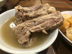招牌肉骨茶-松發肉骨茶(牛车水店)