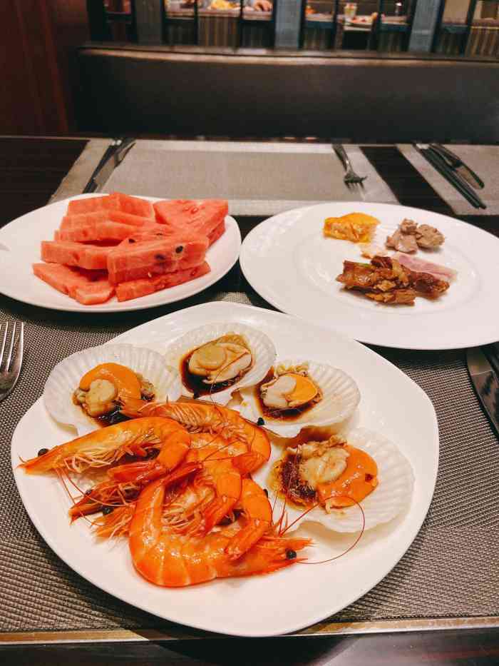 桐庐雷迪森度假酒店·自助餐-"每周四五六才营业,种类不是特别多,海鲜