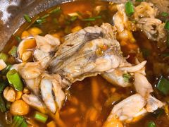 -鸿顺老铁锅美蛙鱼府(解放碑店)