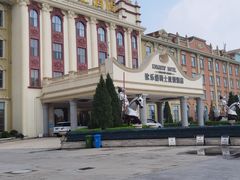 -泉城欧乐堡戏水湾艺术养生温泉