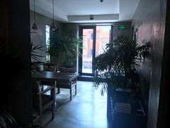 -HIGH FIVE哈福手工汉堡(桂林路店)